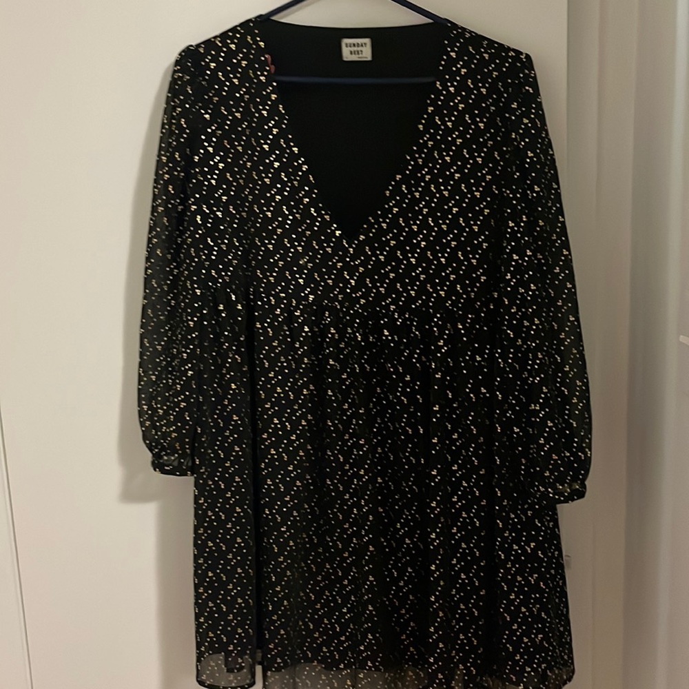 Aritzia ‘Sunday best’ blsck babydoll dress with gold
